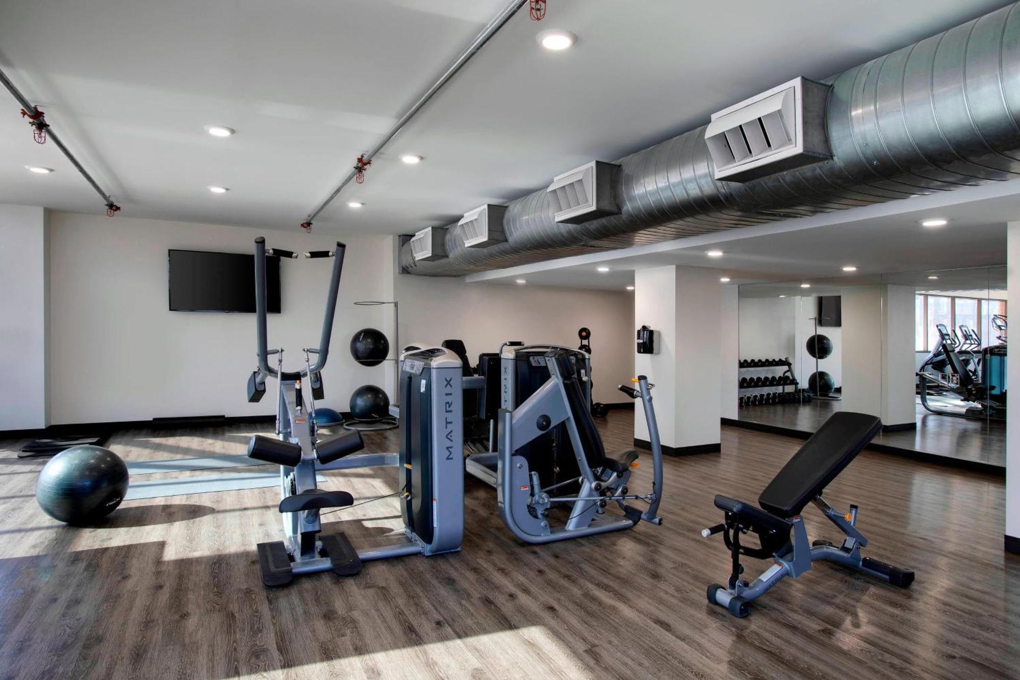 Winston-Salem Marriott Hotel Bagian luar foto