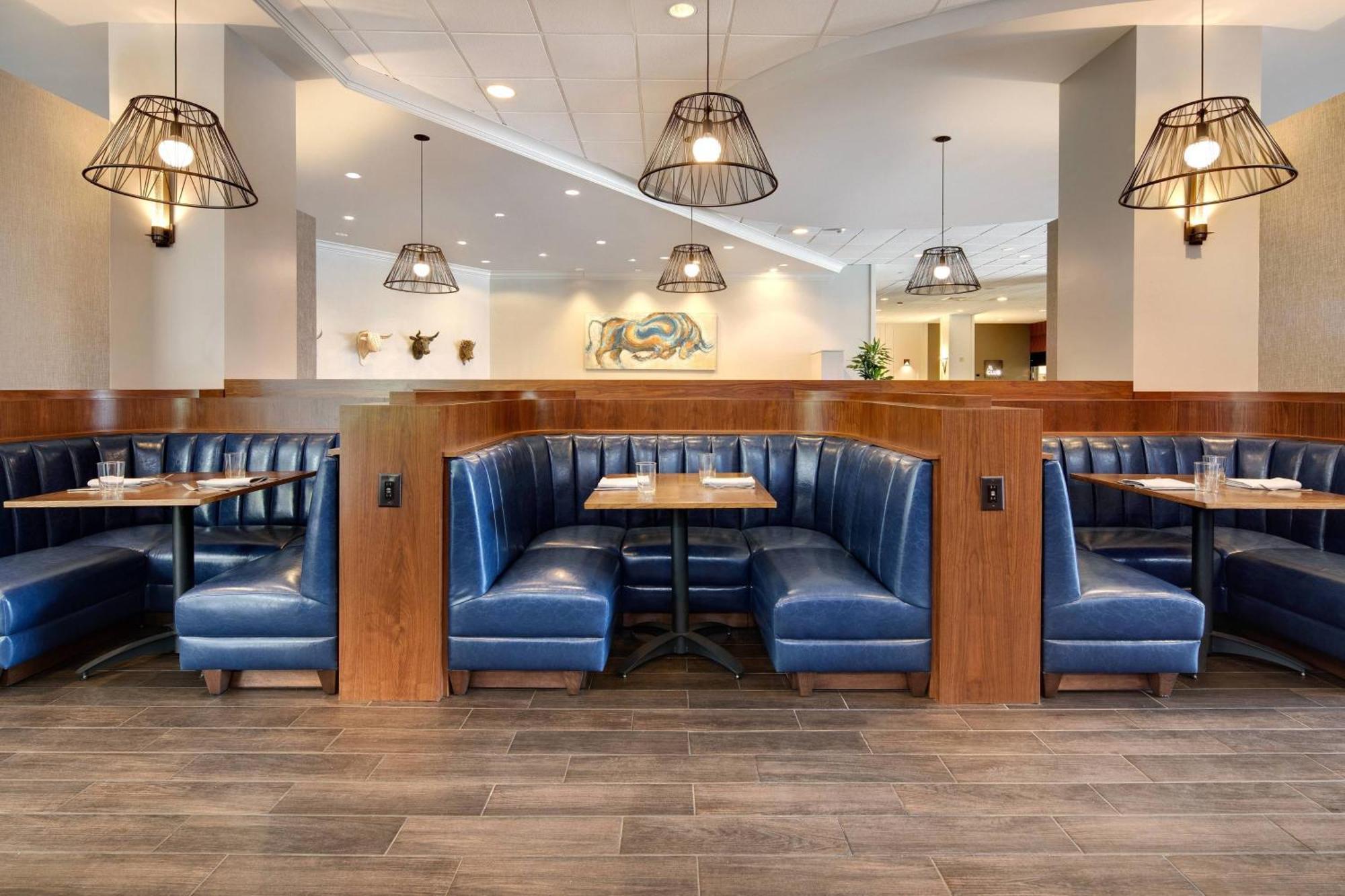 Winston-Salem Marriott Hotel Bagian luar foto