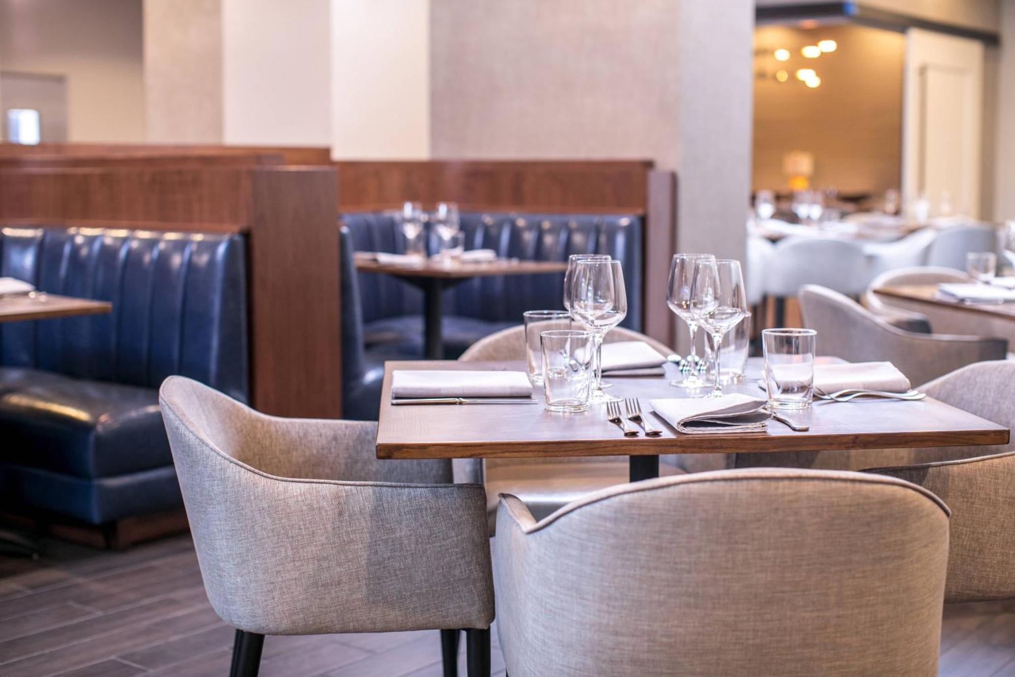 Winston-Salem Marriott Hotel Bagian luar foto