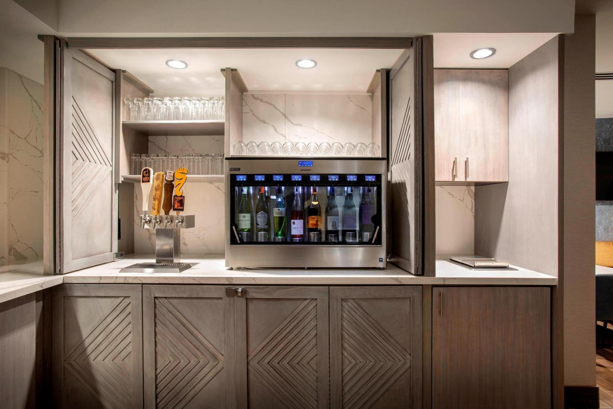 Winston-Salem Marriott Hotel Bagian luar foto