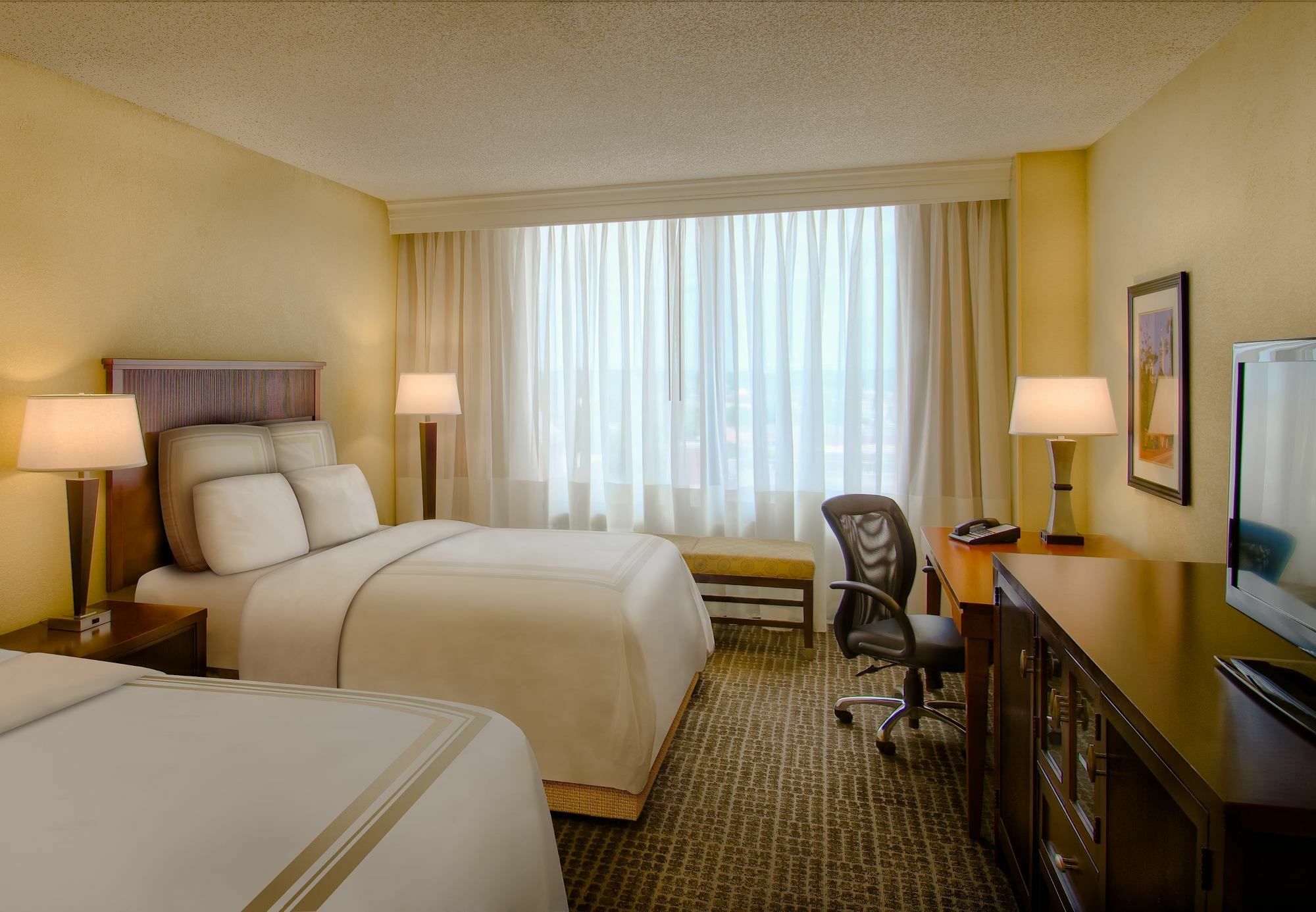 Winston-Salem Marriott Hotel Bagian luar foto