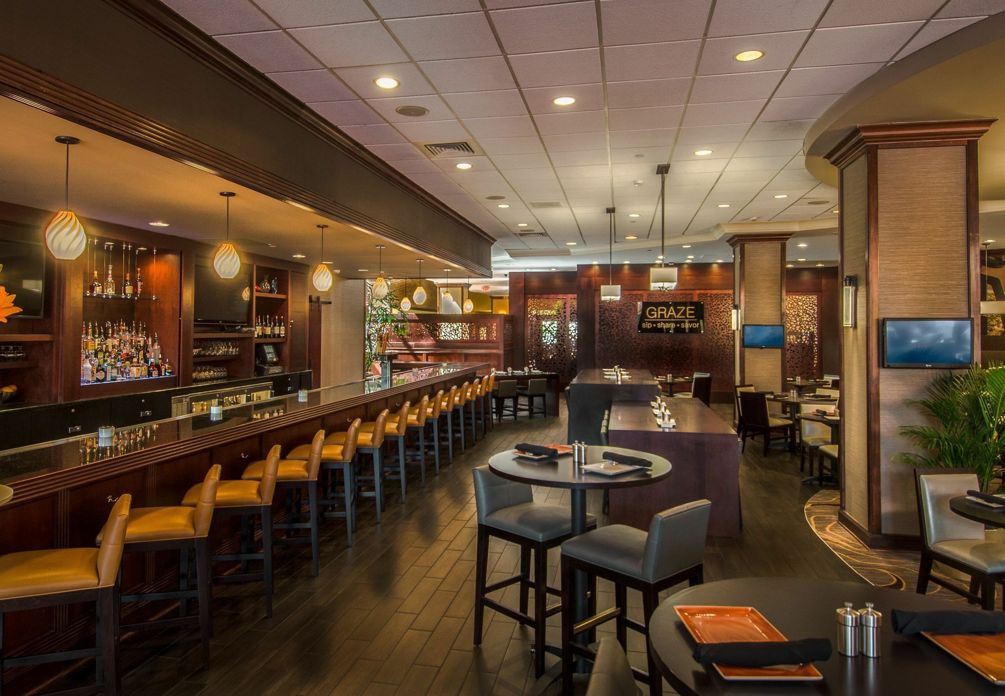 Winston-Salem Marriott Hotel Bagian luar foto